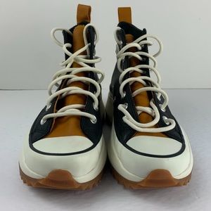 Converse Run Star Hike